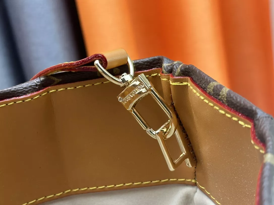 Louis Vuitton AAA Quality Tote-Handbags For Women Bright 9957 - Image 7