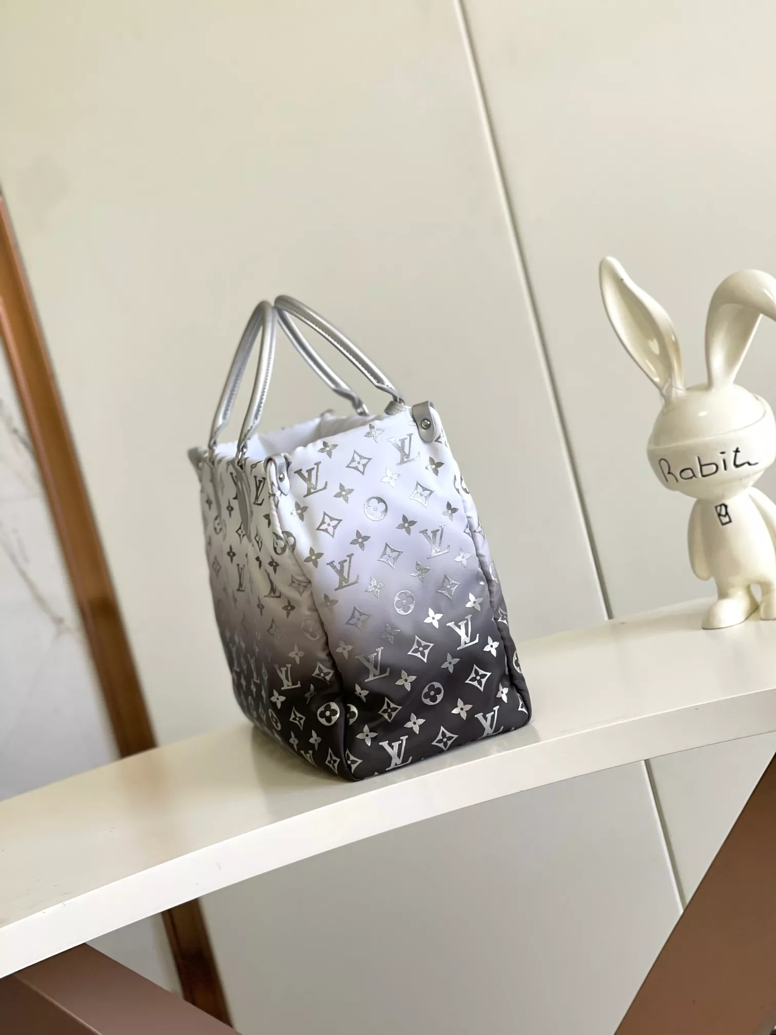 Louis Vuitton AAA Quality Tote-Handbags Lightweight 1112