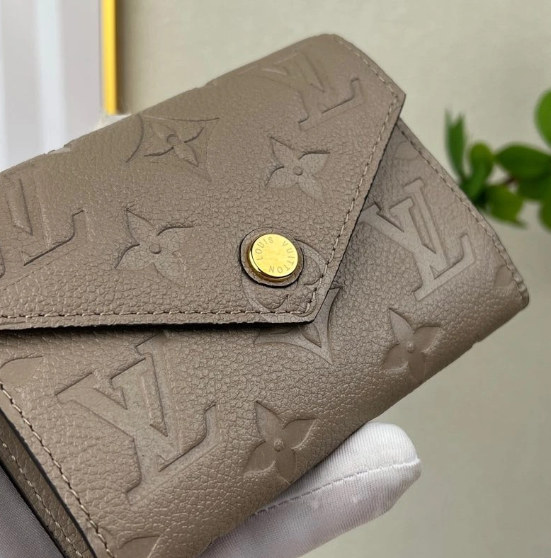 Louis Vuitton AAA Quality Wallets For Women HighQuality 8538 - Image 3