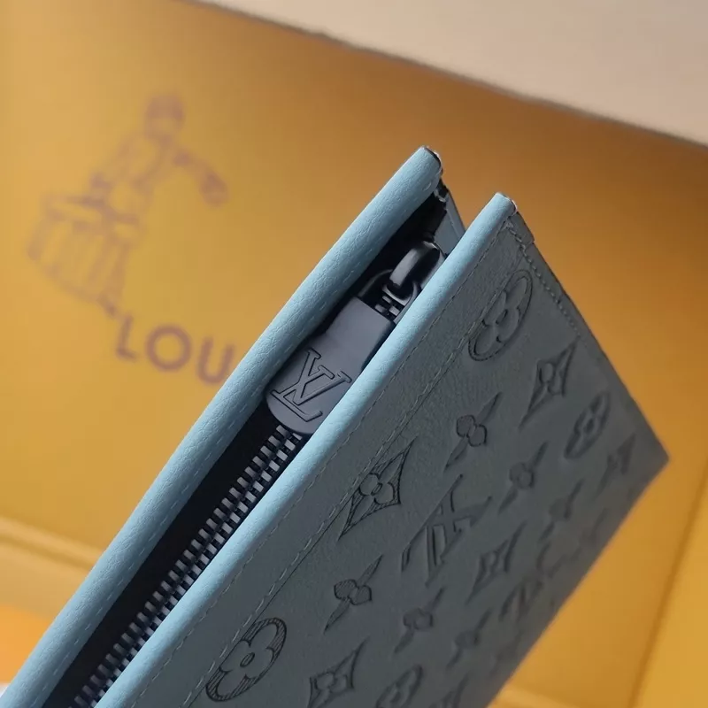 Louis Vuitton AAA Quality Wallets Practical 8499 - Image 6