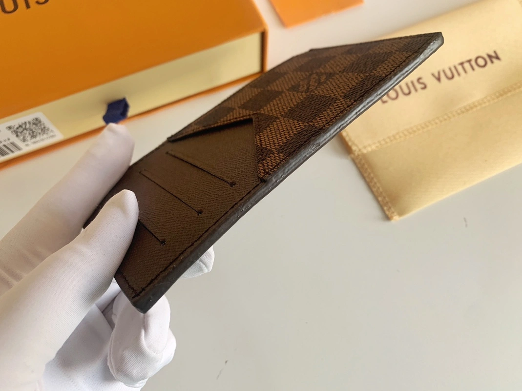 Louis Vuitton Card Case For Unisex Bright 7282 - Image 5