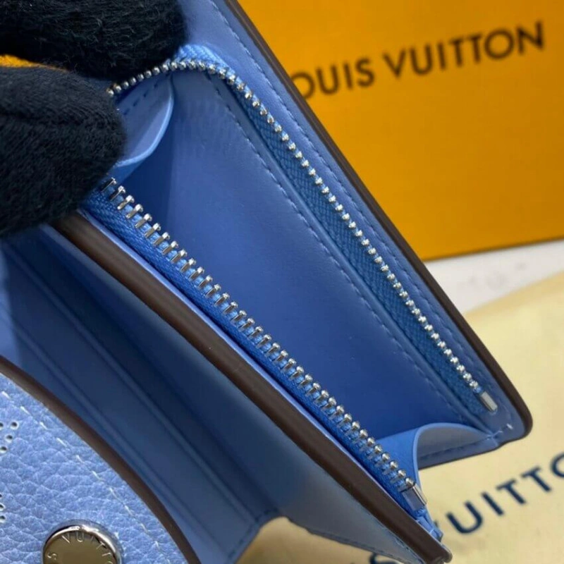 Zipped co Louis Vuitton Iris XS Wallet in Blue Gradient Mahina Perforated Leather - Image 9