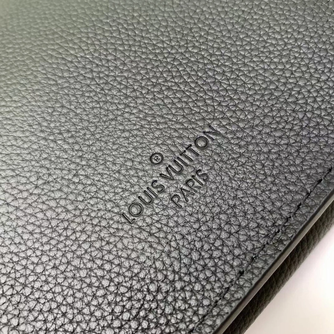 Louis Vuitton LV AAA Man Pockets Lightweight 2863 - Image 5