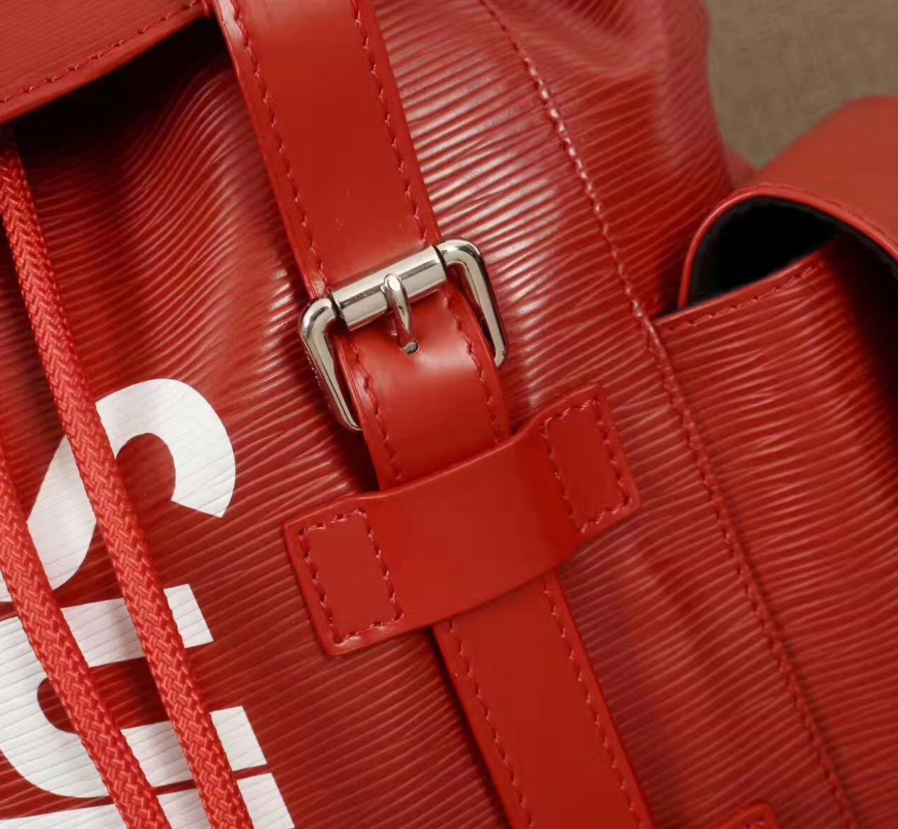 Louis Vuitton LV AAA Quality Backpacks Flexible 3671 - Image 7