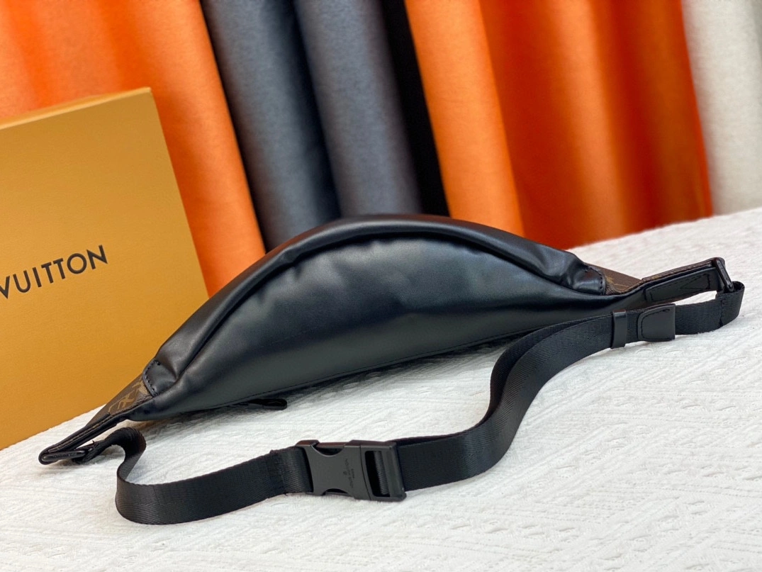 Louis Vuitton LV AAA Quality Belt Bags For Unisex BestValue 2889