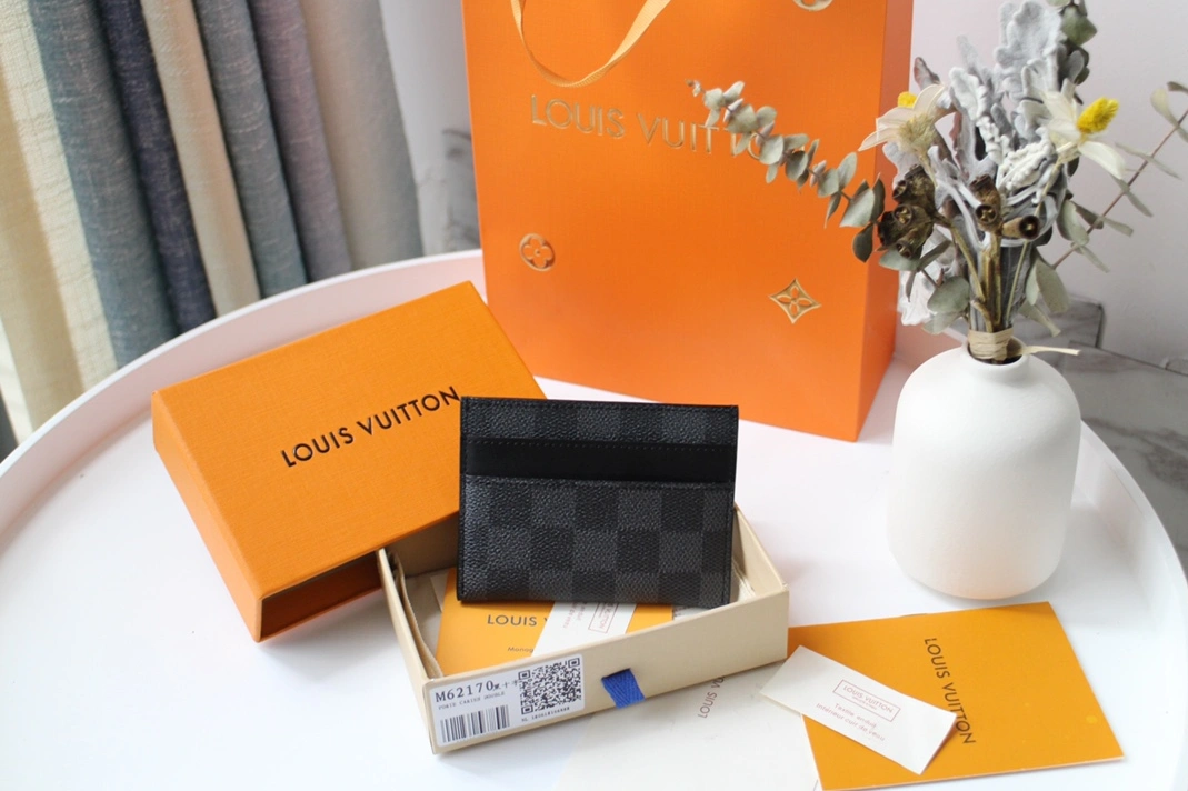 Louis Vuitton LV Card Case BestValue 2549