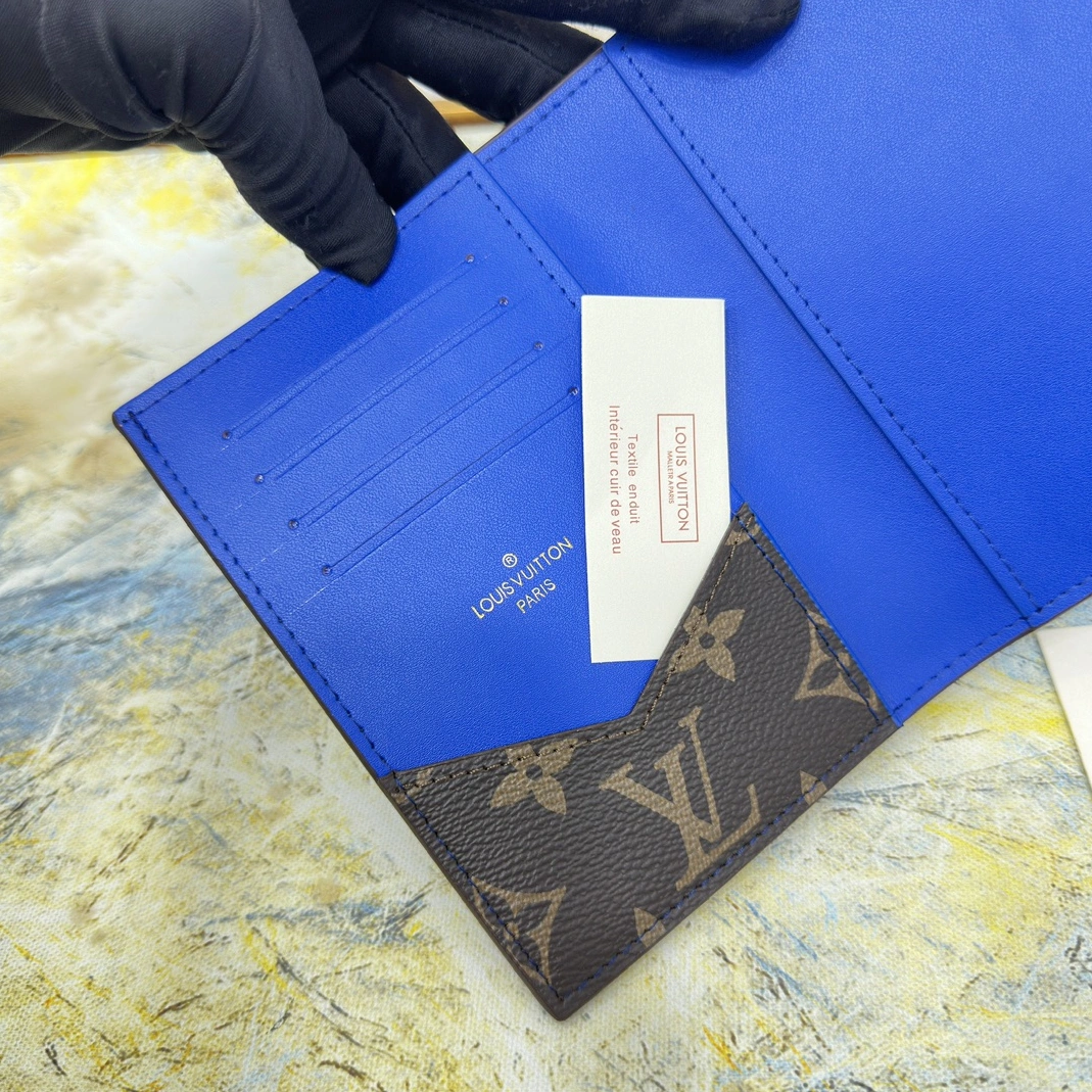 Louis Vuitton LV Card Case For Unisex Refined 2760 - Image 5