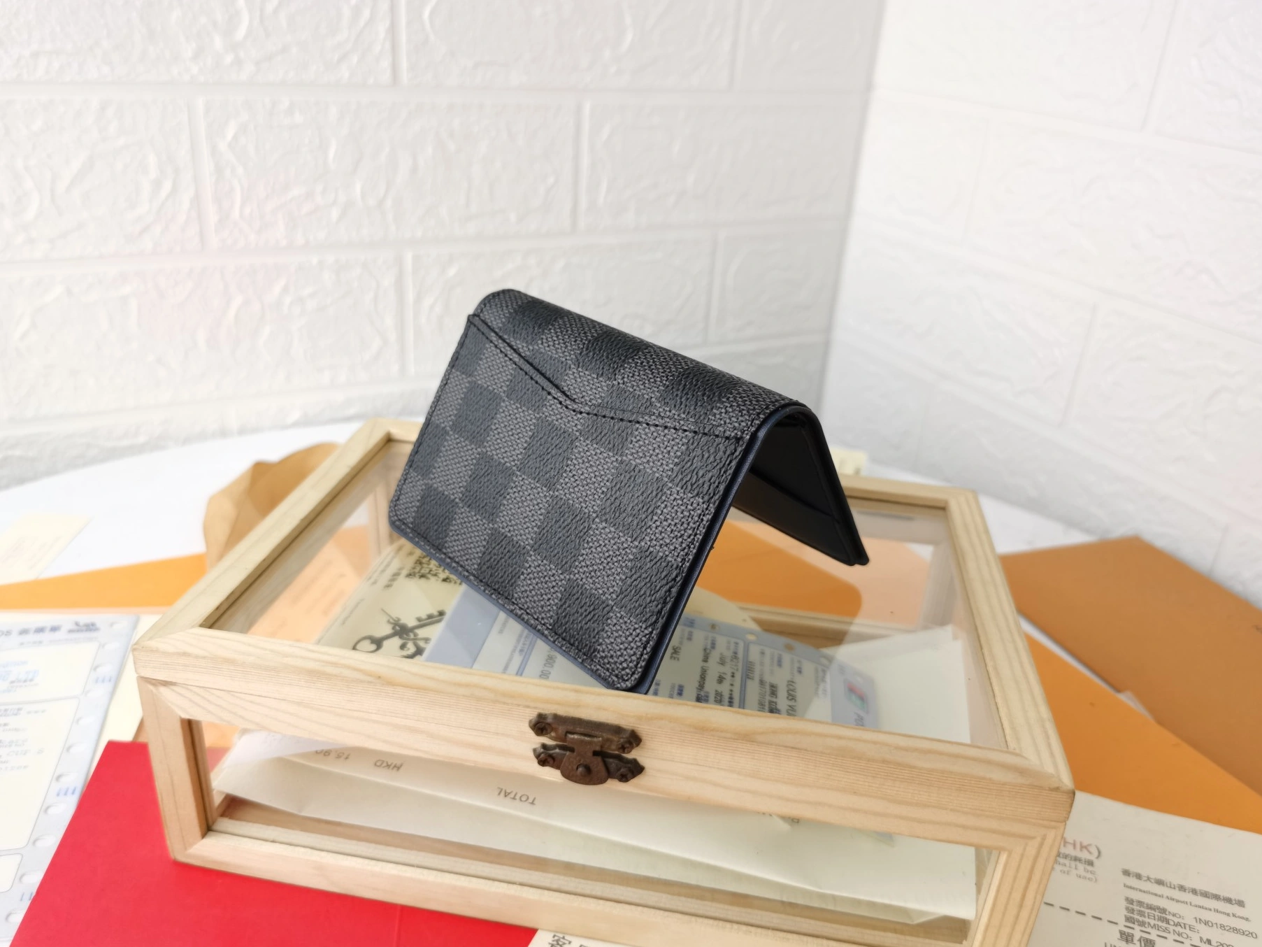 Louis Vuitton LV Card Case For Unisex Sleek 2907 - Image 4