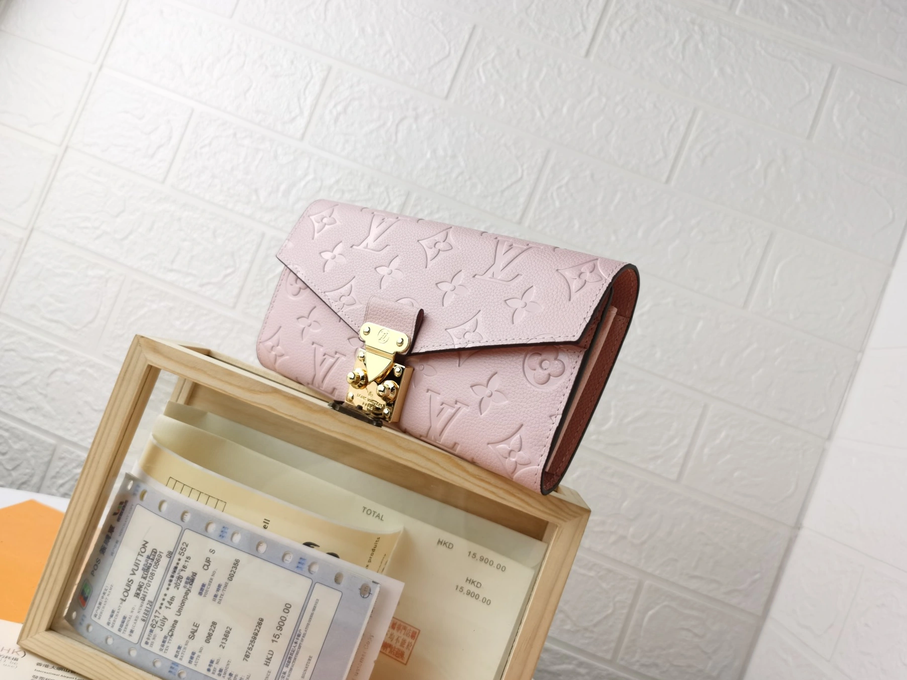 Louis Vuitton LV Card Case For Women GoAnywhere 4672