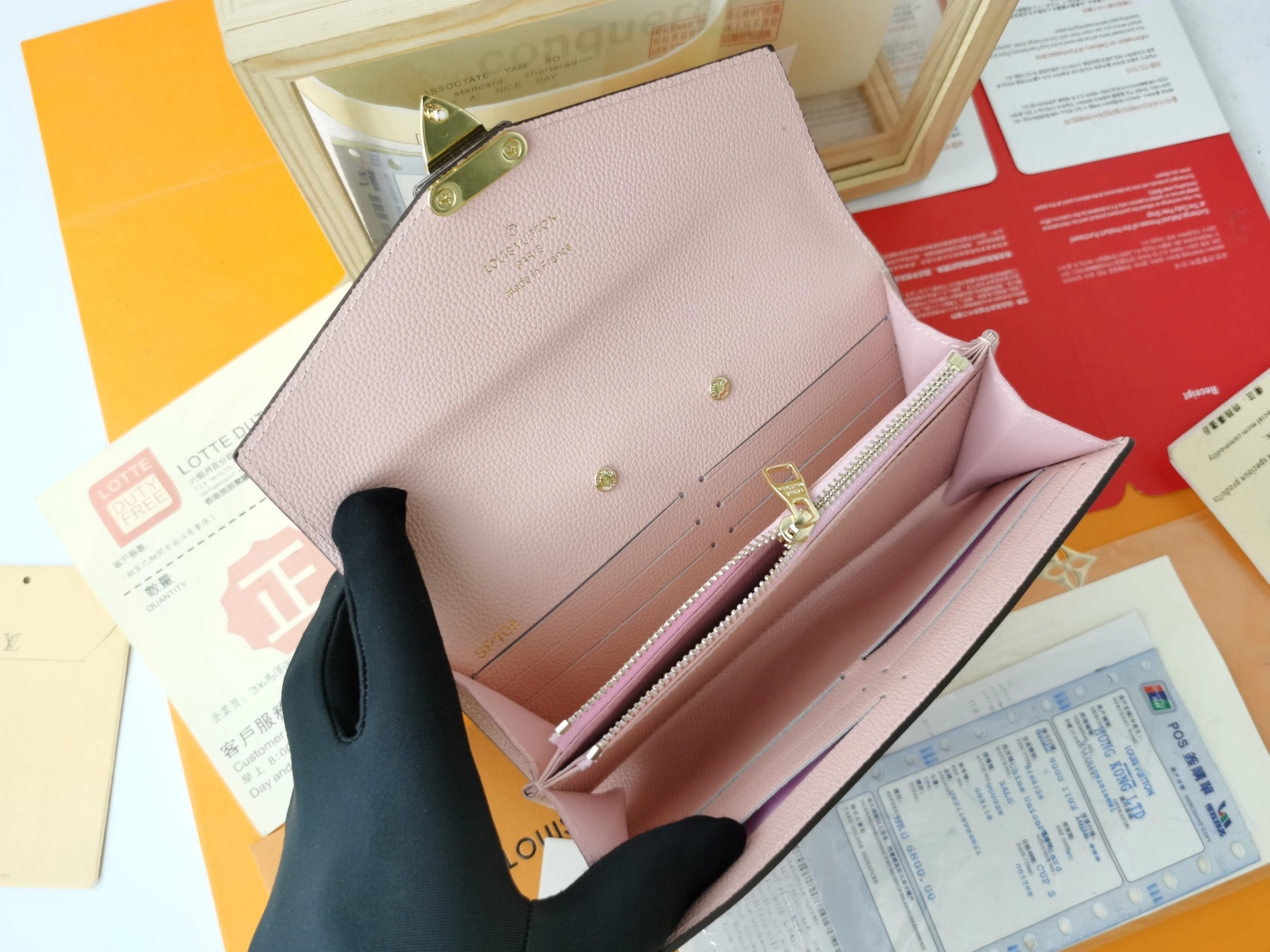 Louis Vuitton LV Card Case For Women GoAnywhere 4672 - Image 5