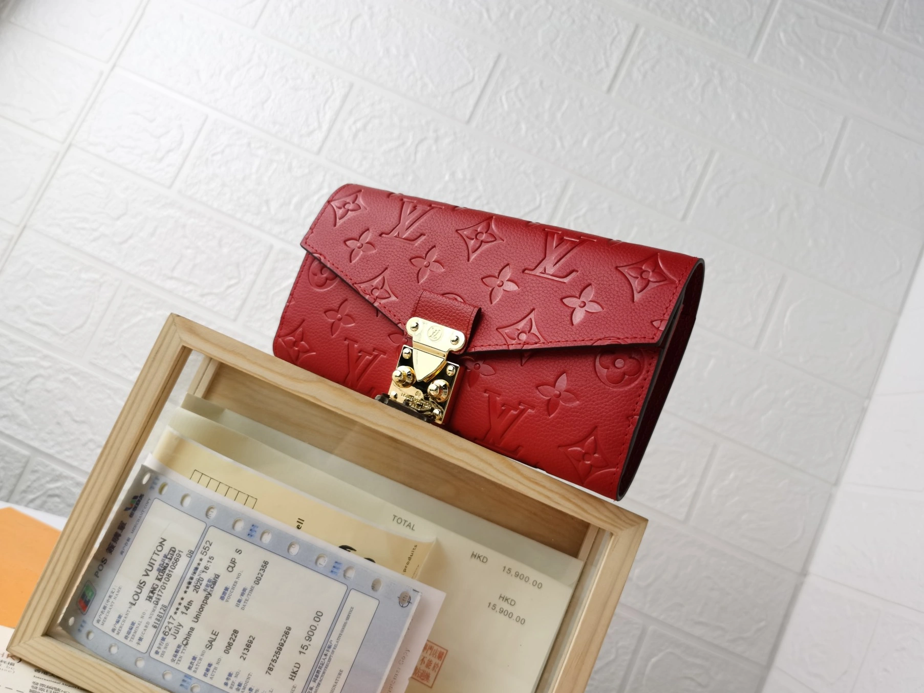 Louis Vuitton LV Card Case For Women SmartChoice 2306
