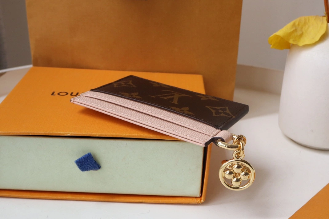 Louis Vuitton LV Card Case Modern 2031 - Image 3