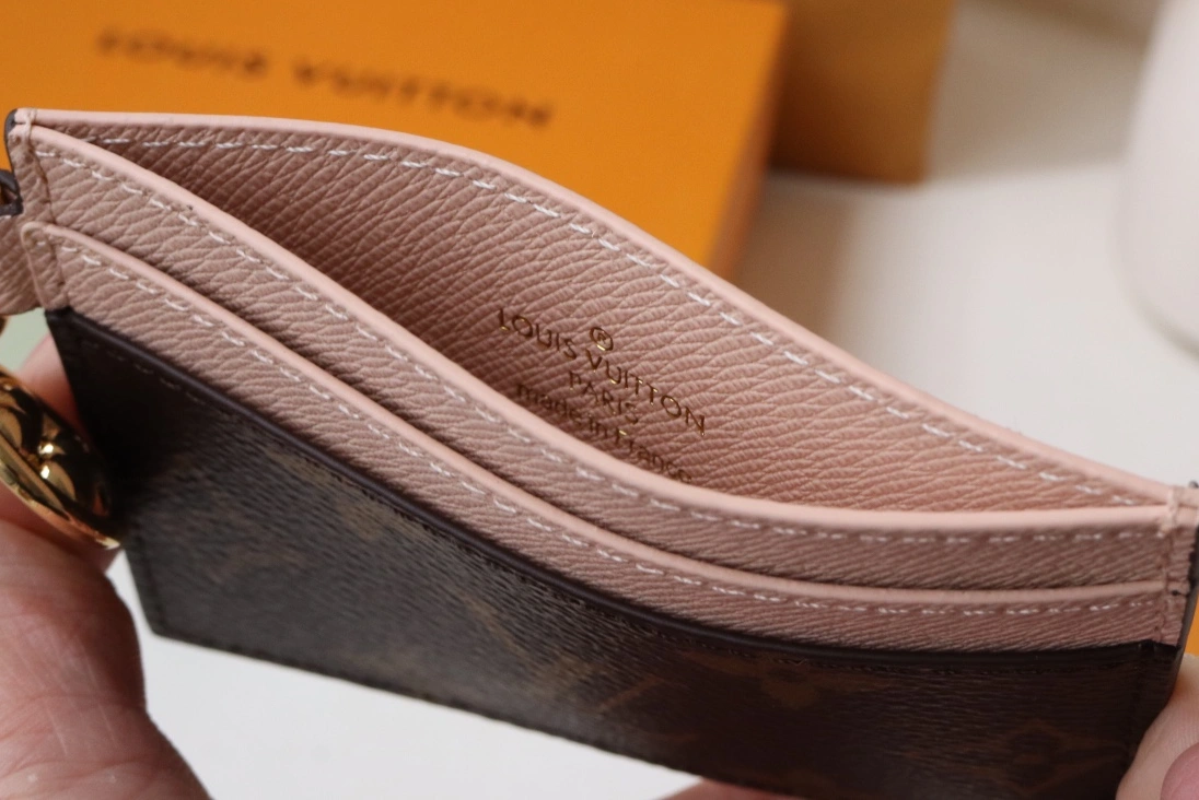 Louis Vuitton LV Card Case Modern 2031 - Image 6
