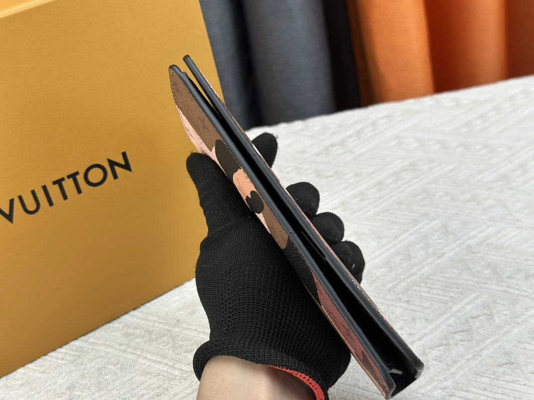 Louis Vuitton LV Card Case Reliable 2485 - Image 5