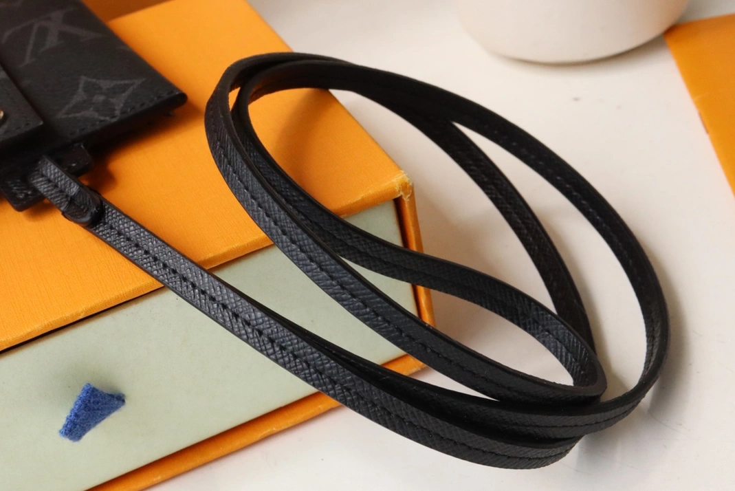 Louis Vuitton LV Card Case SportInspired 4843 - Image 6