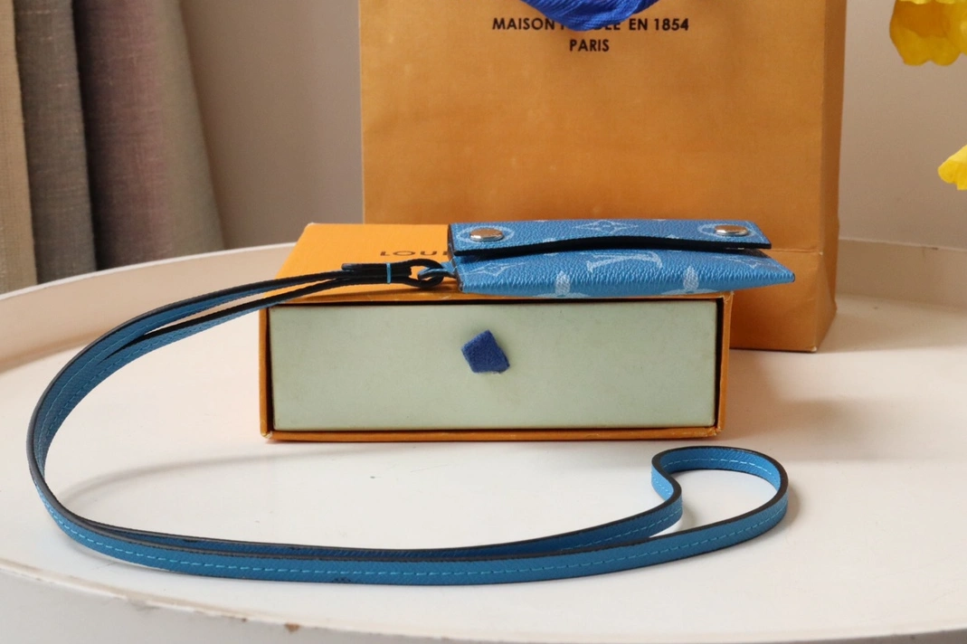 Louis Vuitton LV Card Case Stylish 9129 - Image 3