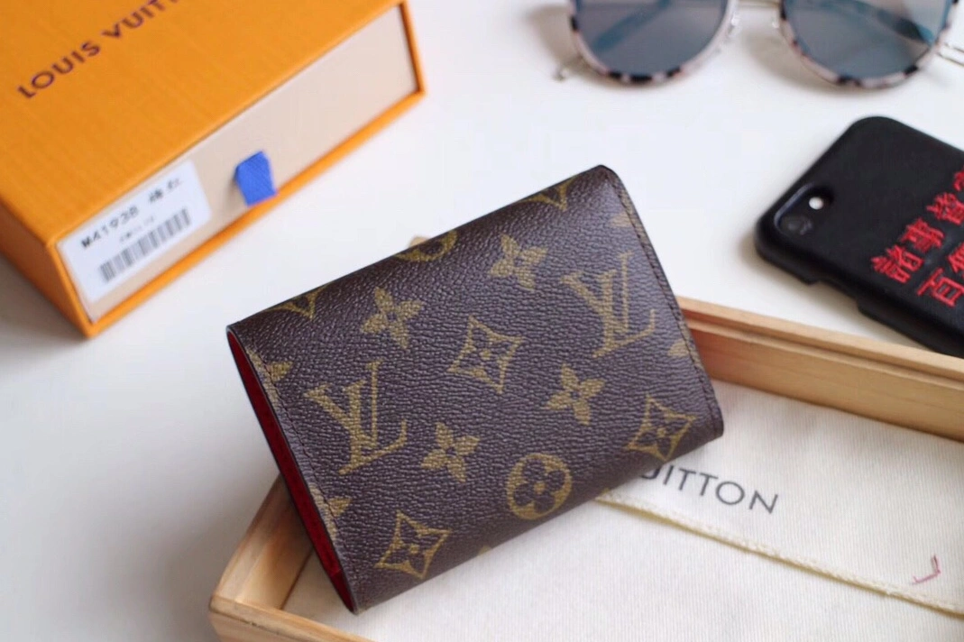 Louis Vuitton LV Card Case Versatile 3031