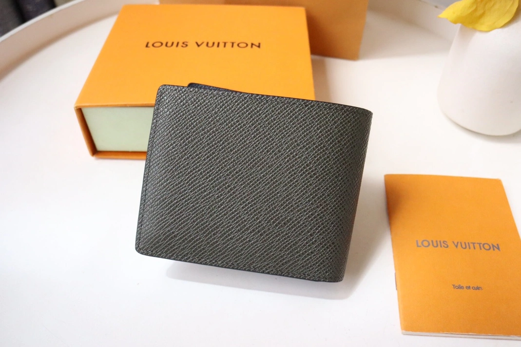 Louis Vuitton LV Wallets AllSeason 4171
