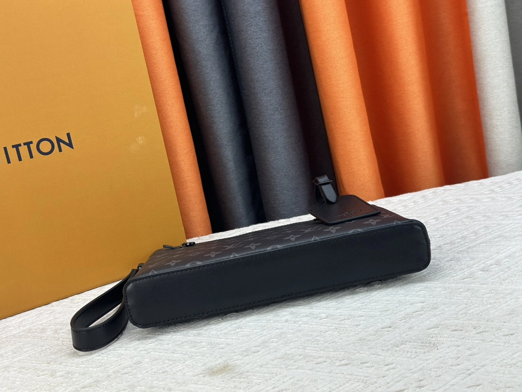 Louis Vuitton LV Wallets For Unisex Versatile 402 - Image 5