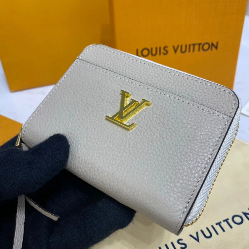 Outside f Louis Vuitton Lockme Zippy Coin Purse Greige - Image 4