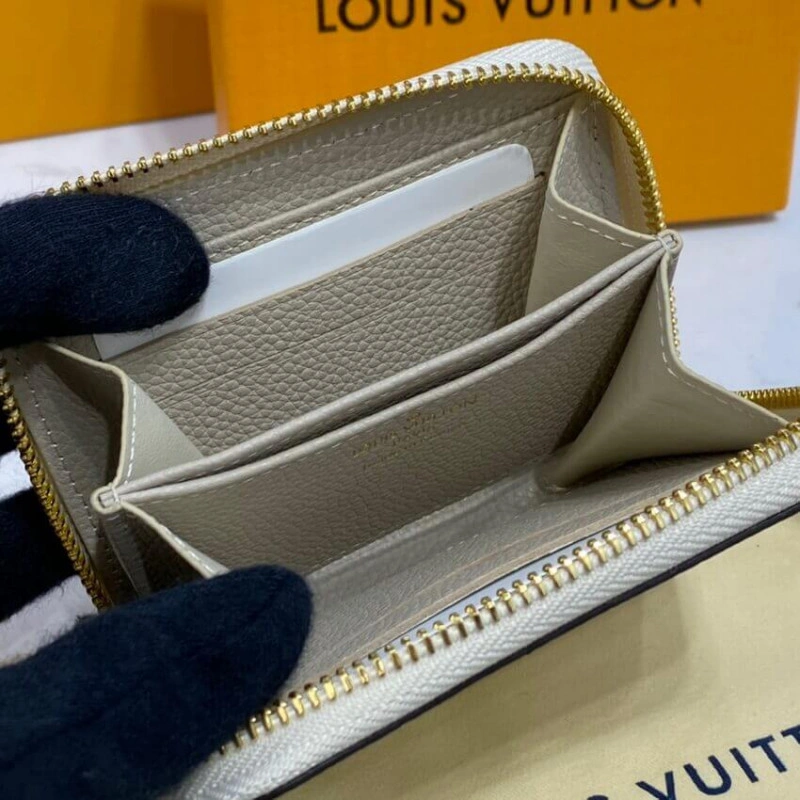 Outside f Louis Vuitton Lockme Zippy Coin Purse Greige - Image 10