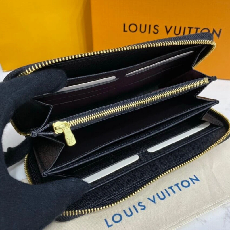 2 inside Louis Vuitton Monogram Pattern Zippy Wallet Black - Image 7
