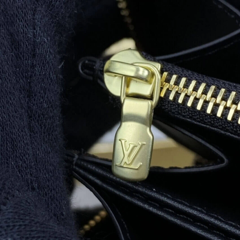 The Zippy Louis Vuitton Monogram Reverse Canvas Zippy Wallet - Image 11