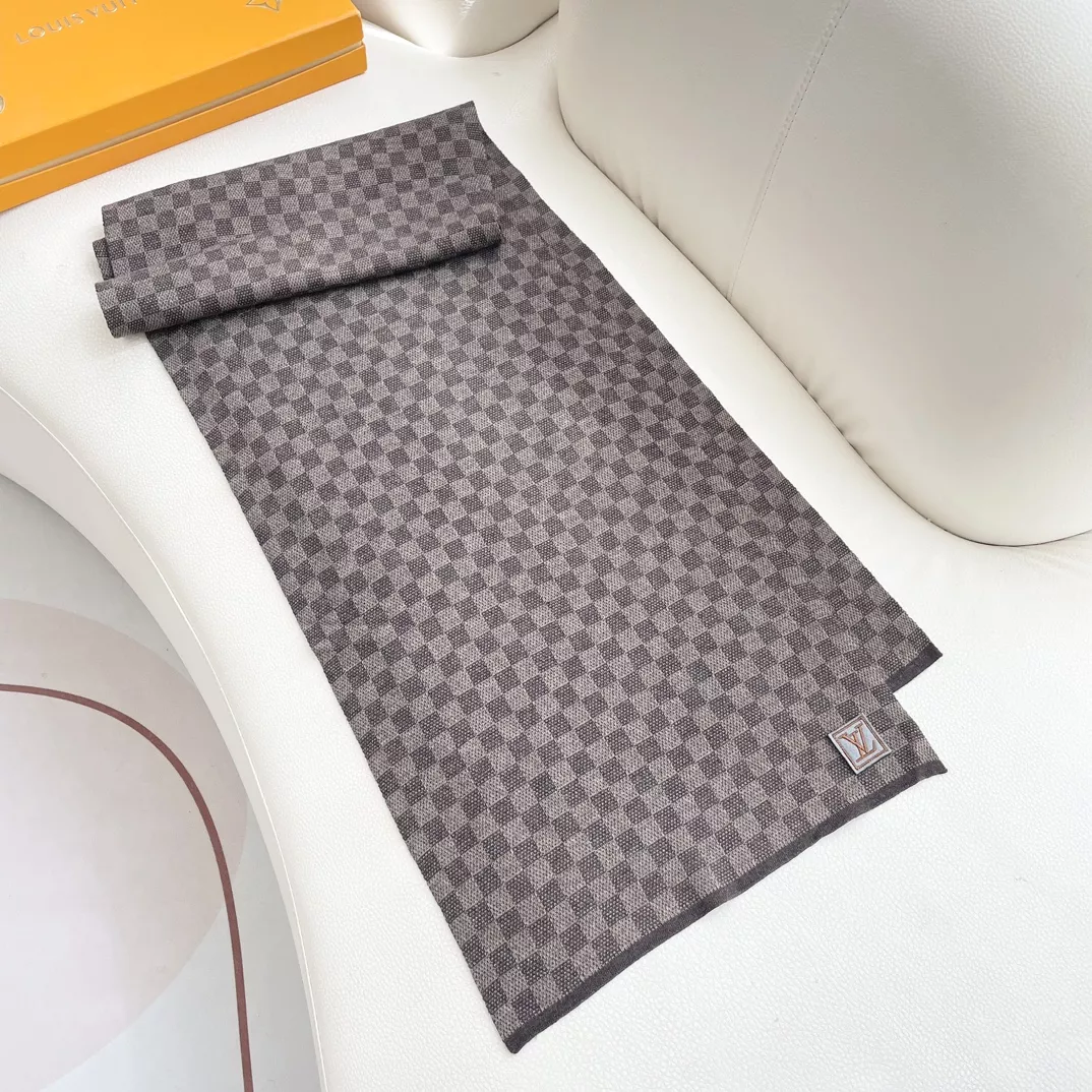 Louis Vuitton Scarf For Unisex Sleek 7267 - Image 3