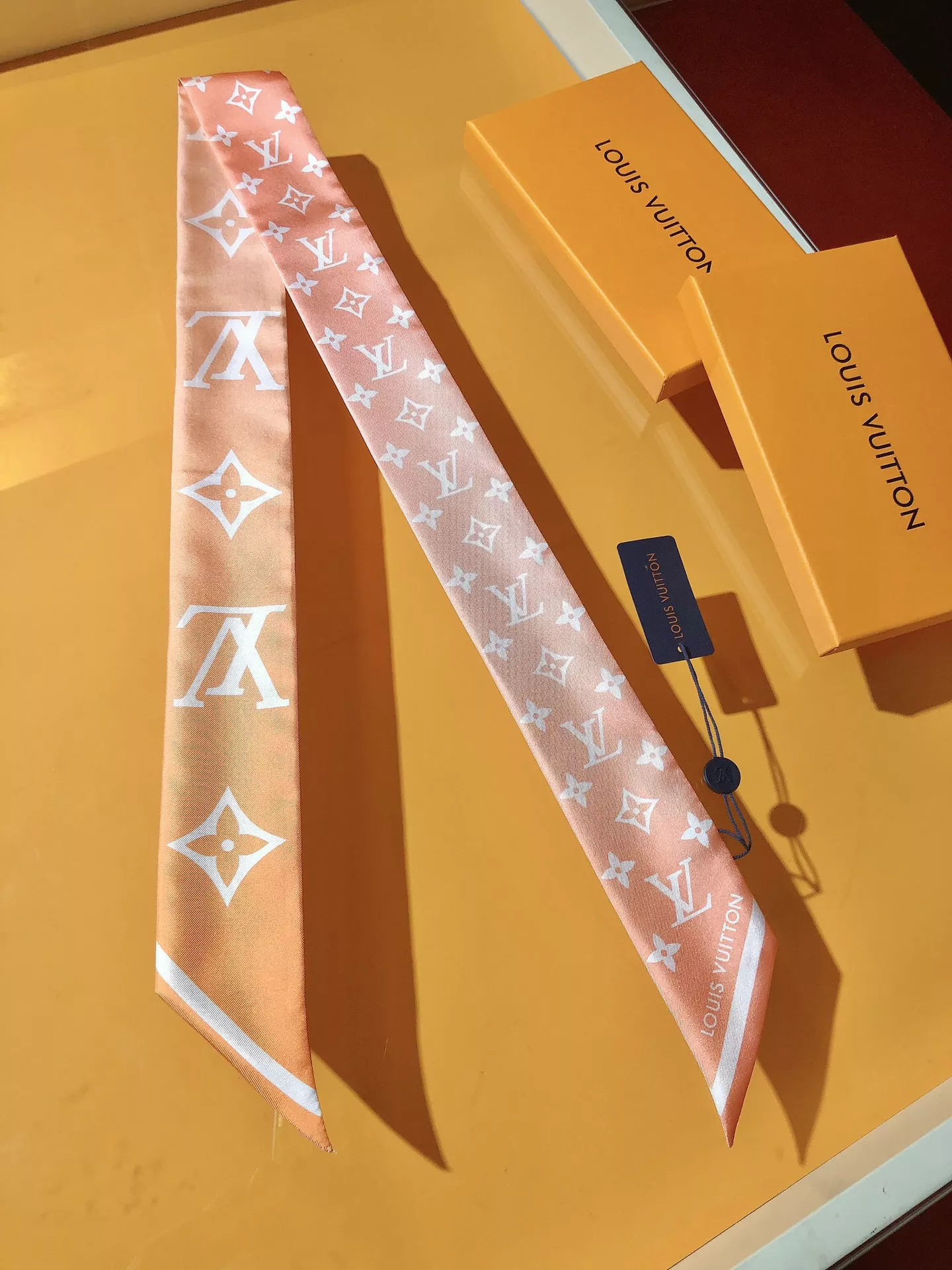 Louis Vuitton Silk Scarf Vibrant 8123