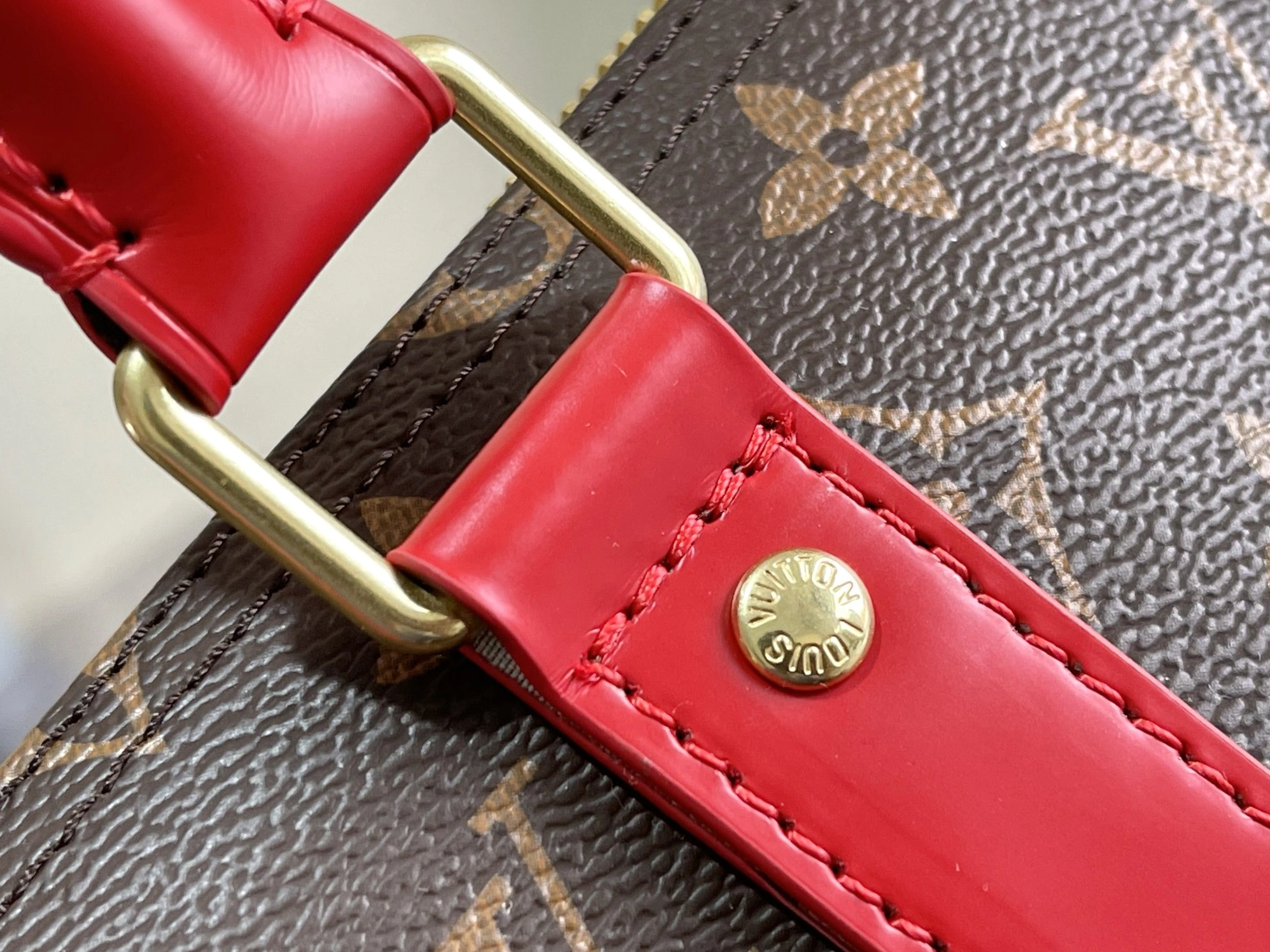 Louis Vuitton Travel Bags In Coffee Flexible 5000 - Image 6