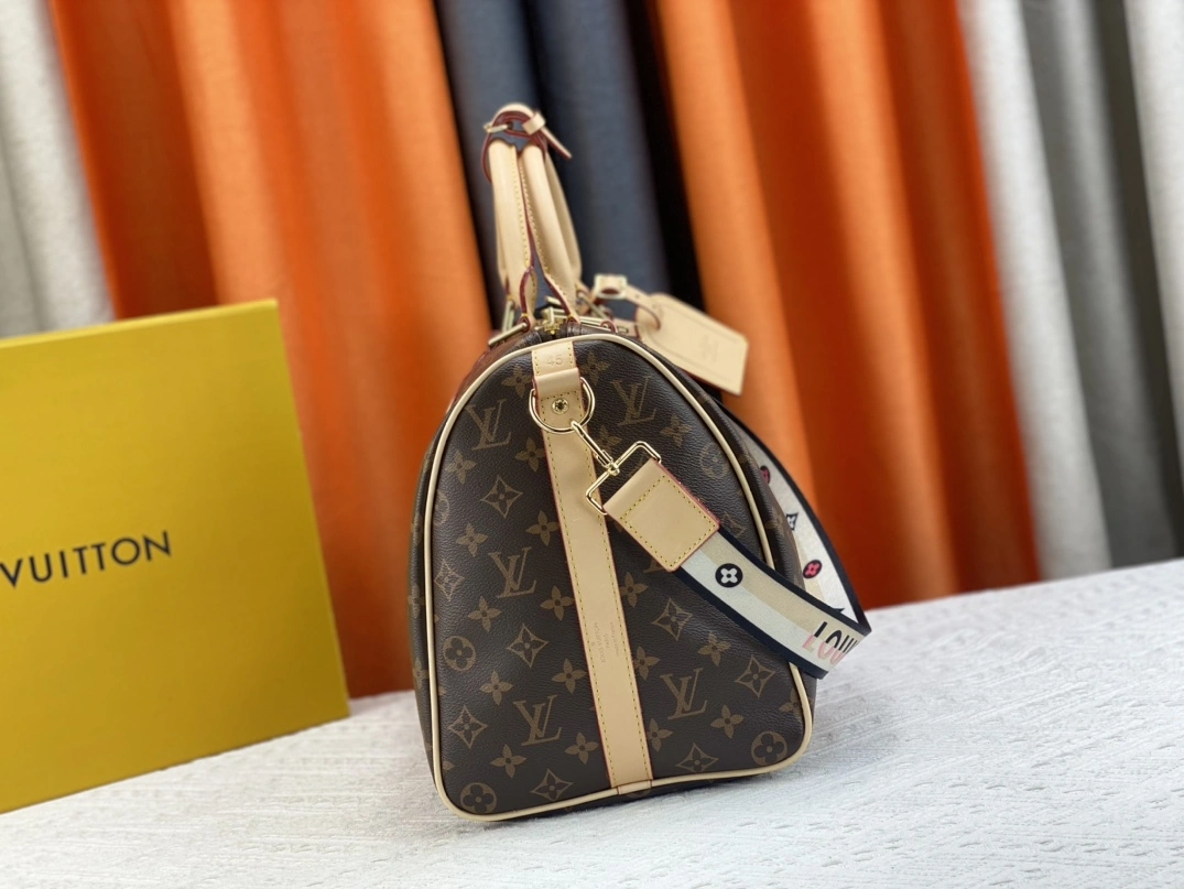 Louis Vuitton Travel Bags Reliable 641