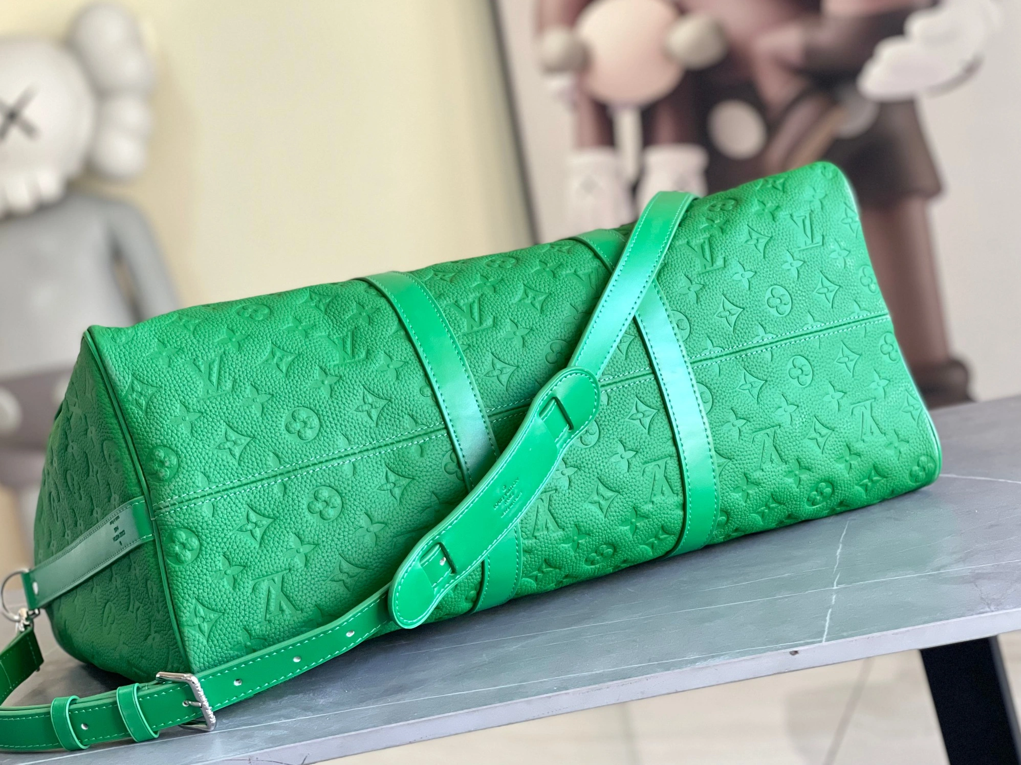 Louis Vuitton Travel Bags WellDesigned 388 - Image 3