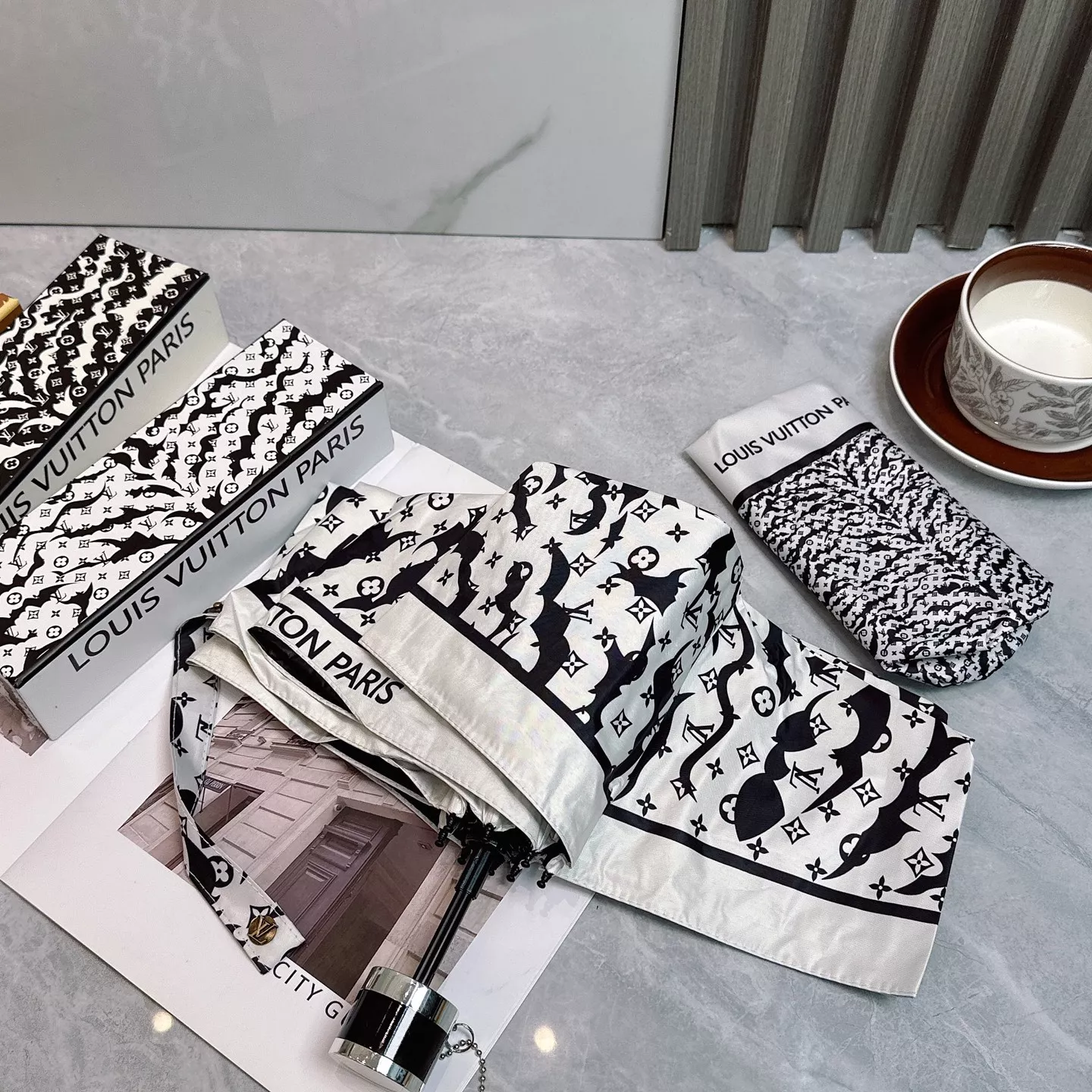 Louis Vuitton Umbrellas SmartChoice 2436 - Image 3