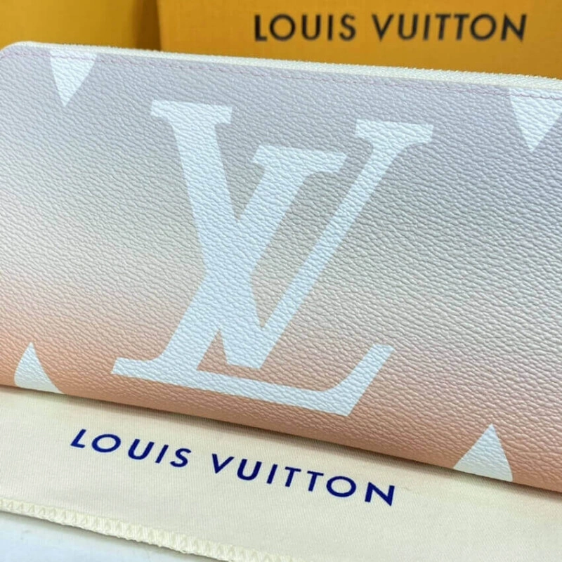 Open comp Louis Vuitton Zippy Wallet Mist Gray - Image 4