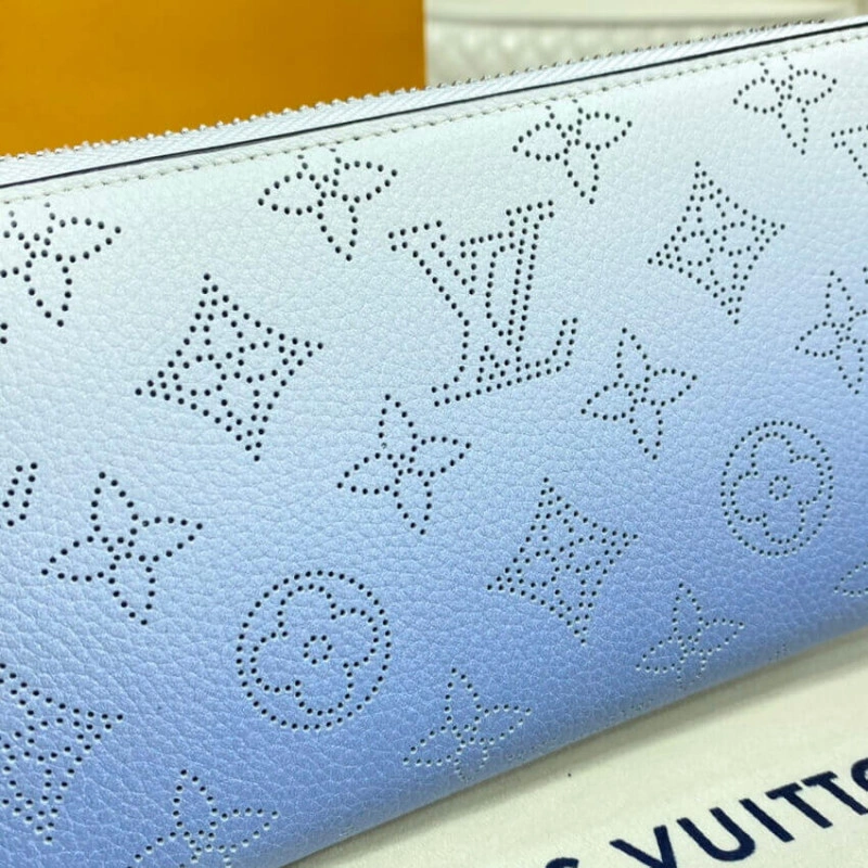 Silvercol Louis Vuitton Zippy Wallet in Blue Gradient Mahina Perforated Leather - Image 5