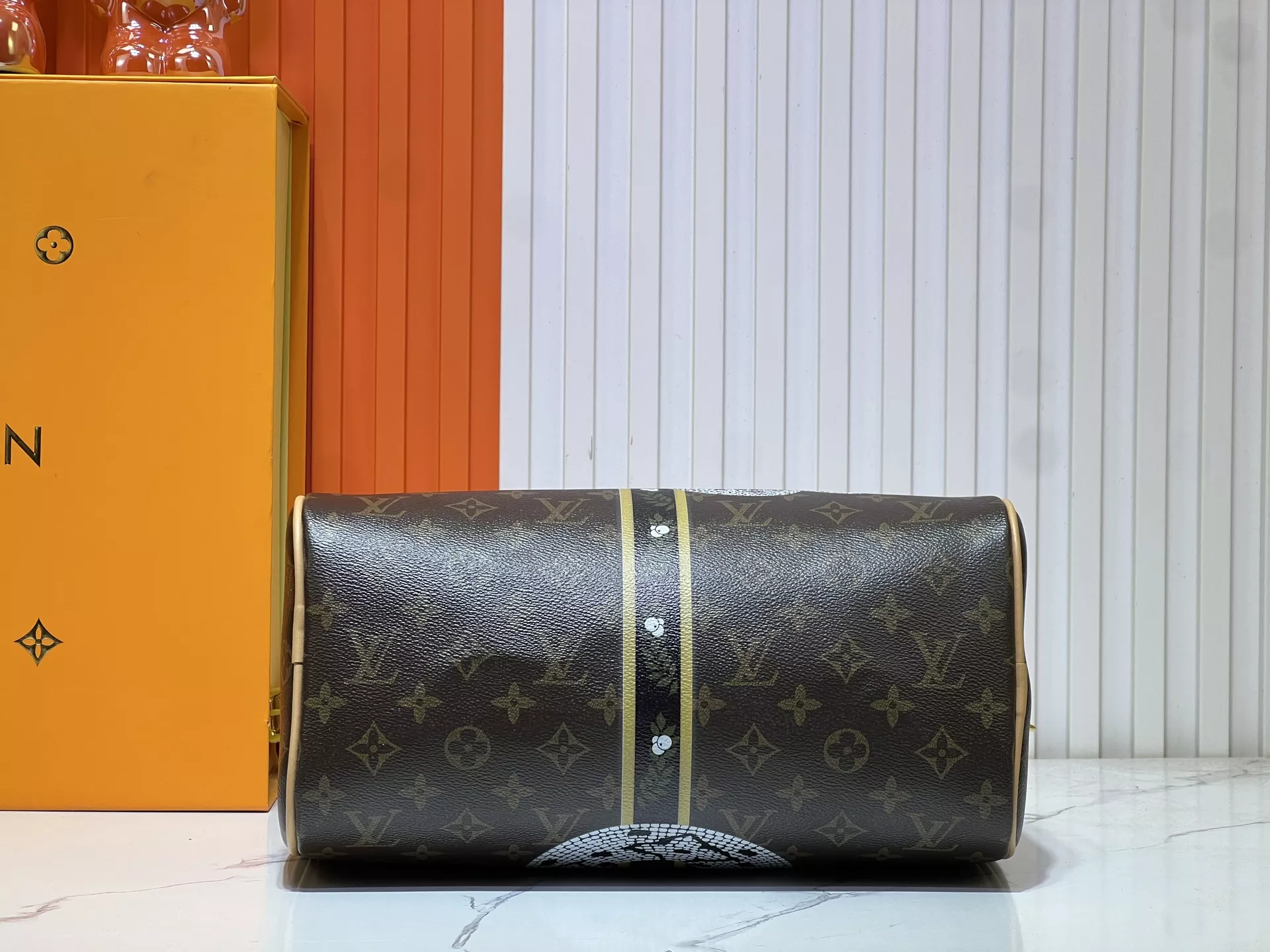 Minimalist 7720 Louis Vuitton AAA Quality Handbags For Women - Image 7