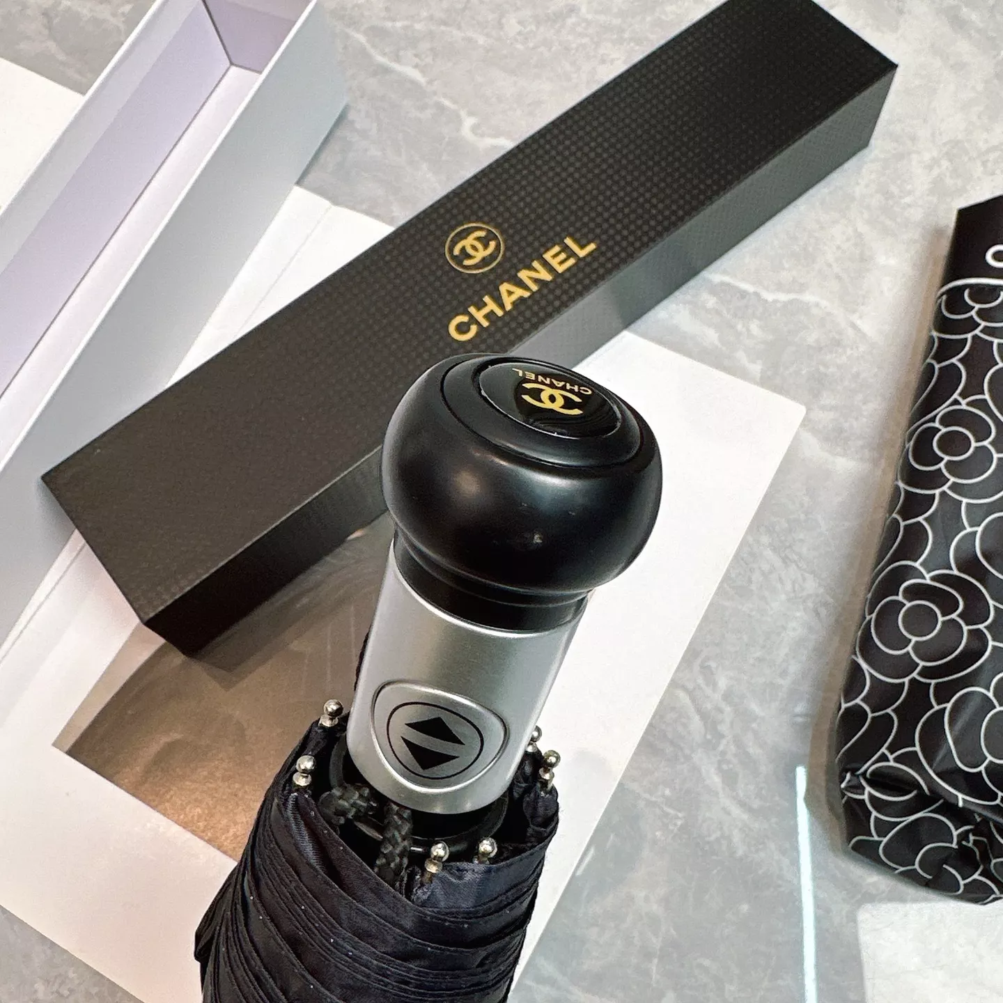 Modern 3939 Chanel Umbrellas