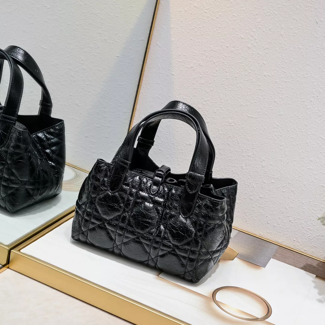 Modern 7805 Christian Dior AAA Quality Handbags For Women