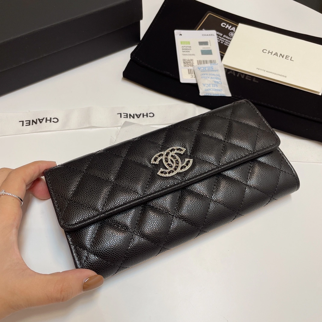 Modern 8304 Chanel AAA Quality Wallets - Image 4