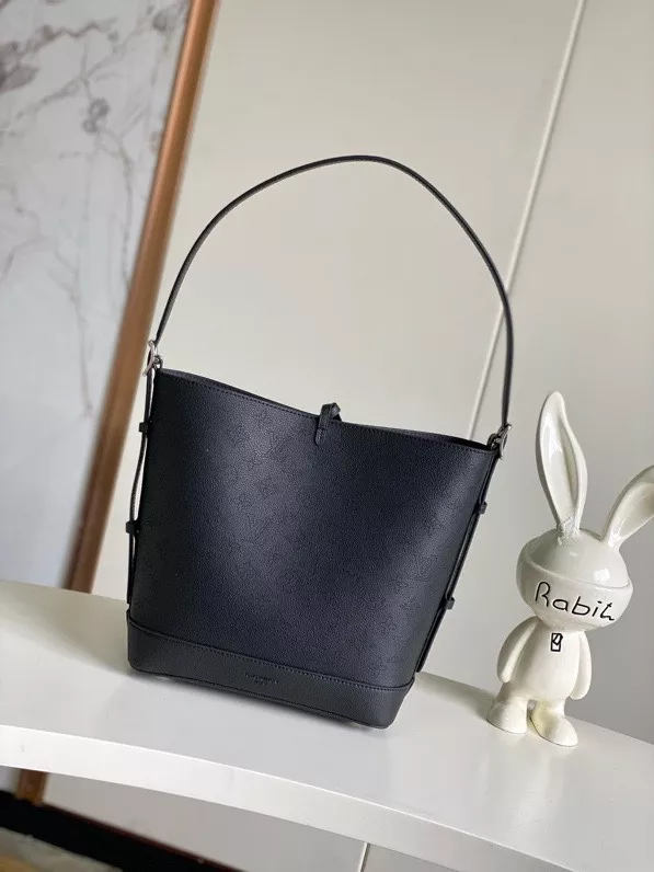 Modern 8823 Louis Vuitton AAA Quality Shoulder Bags - Image 3