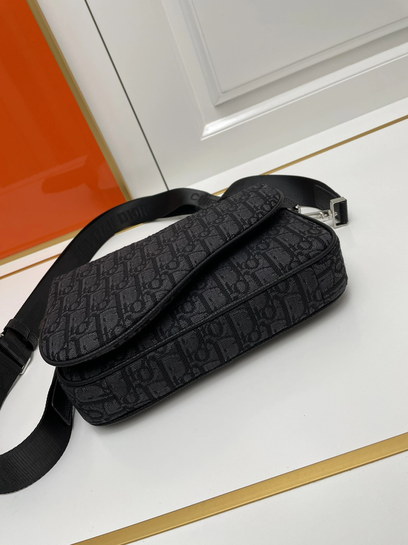 ModernLook 9569 Christian Dior AAA Man Messenger Bags - Image 4