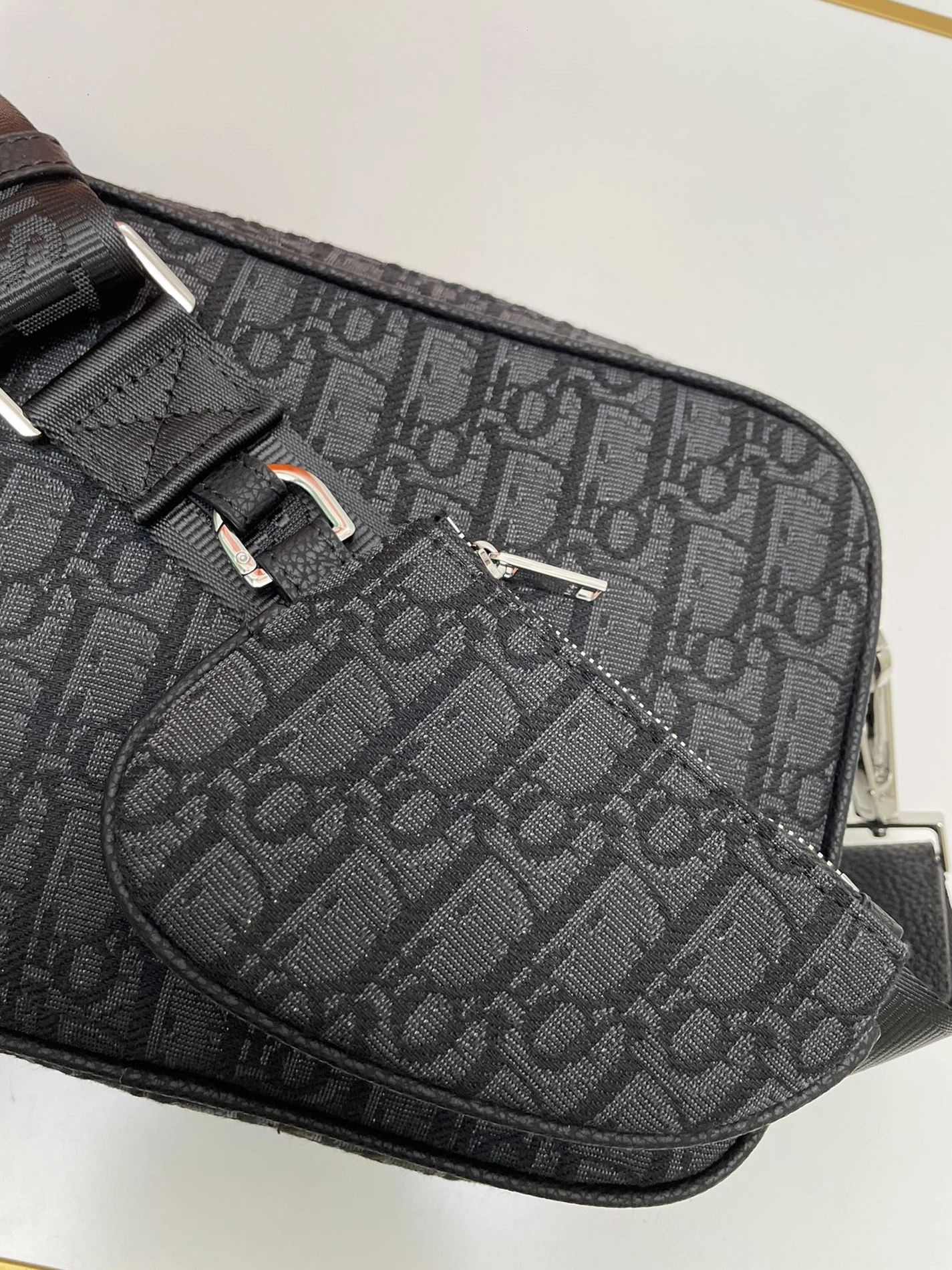 ModernLook 9569 Christian Dior AAA Man Messenger Bags - Image 7