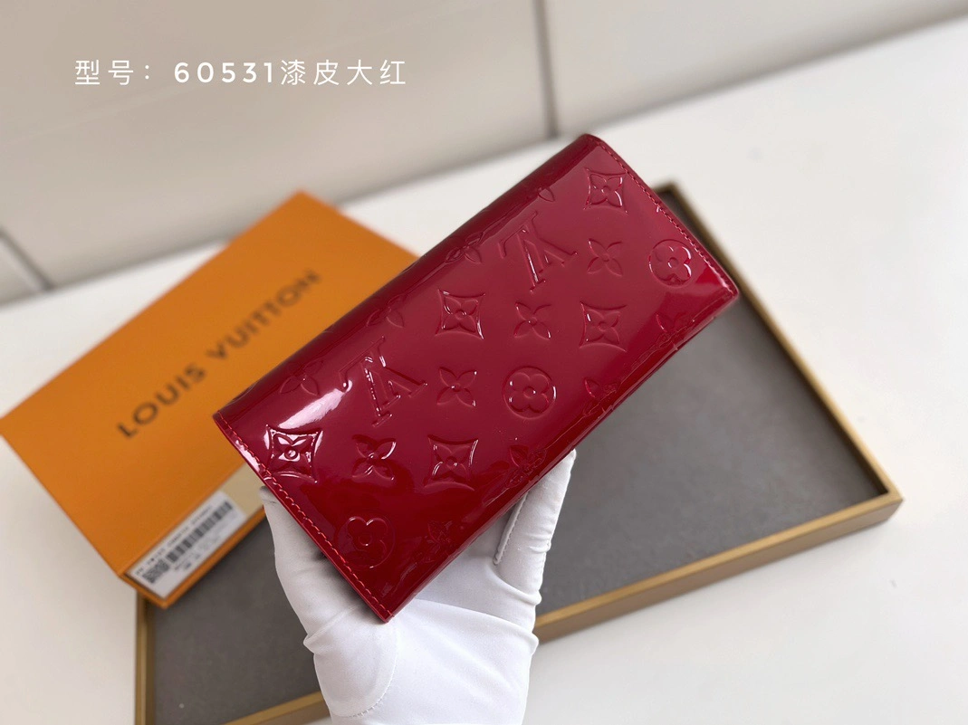 NewStyle 6847 Louis Vuitton AAA Quality Wallets