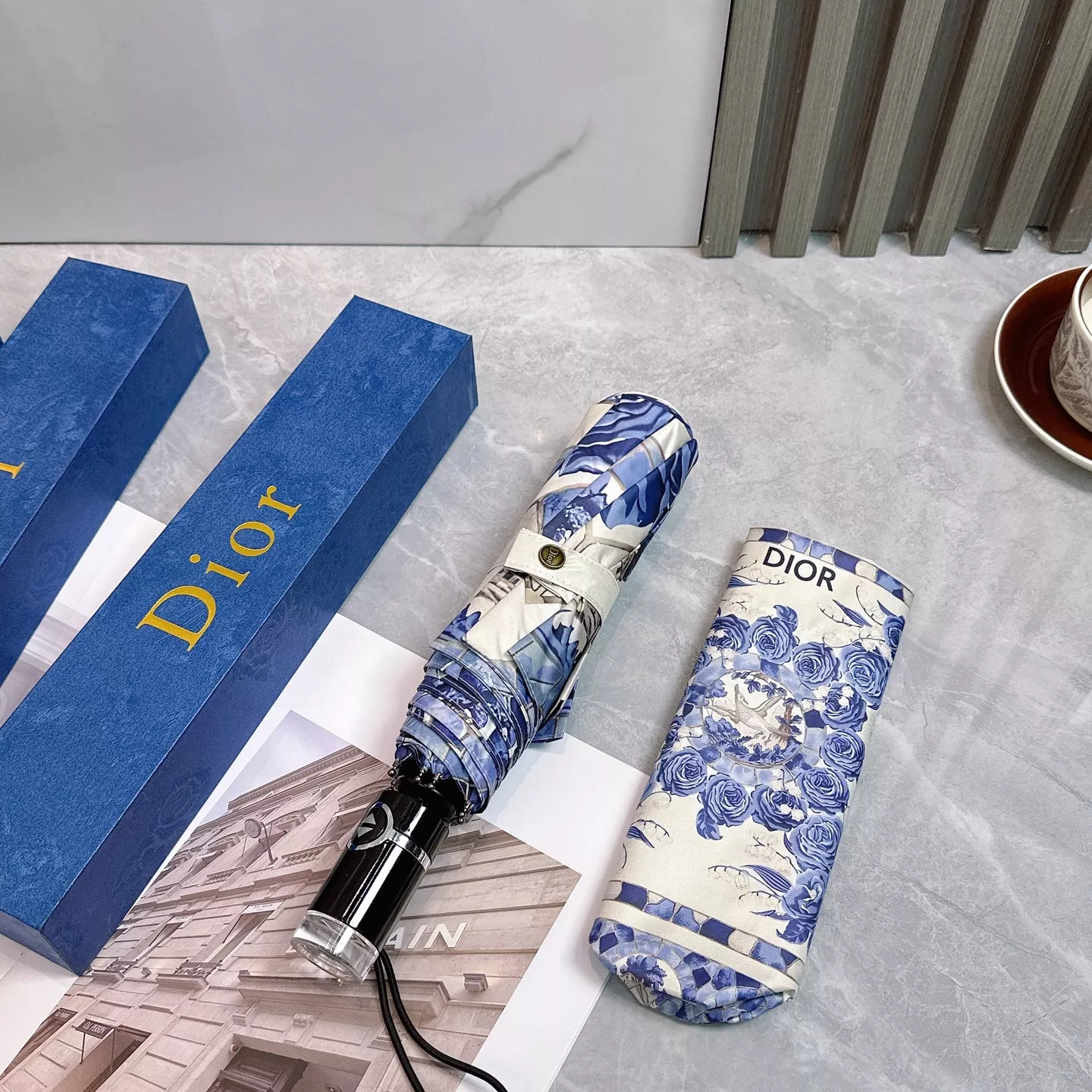 Practical 9187 Christian Dior Umbrellas - Image 6