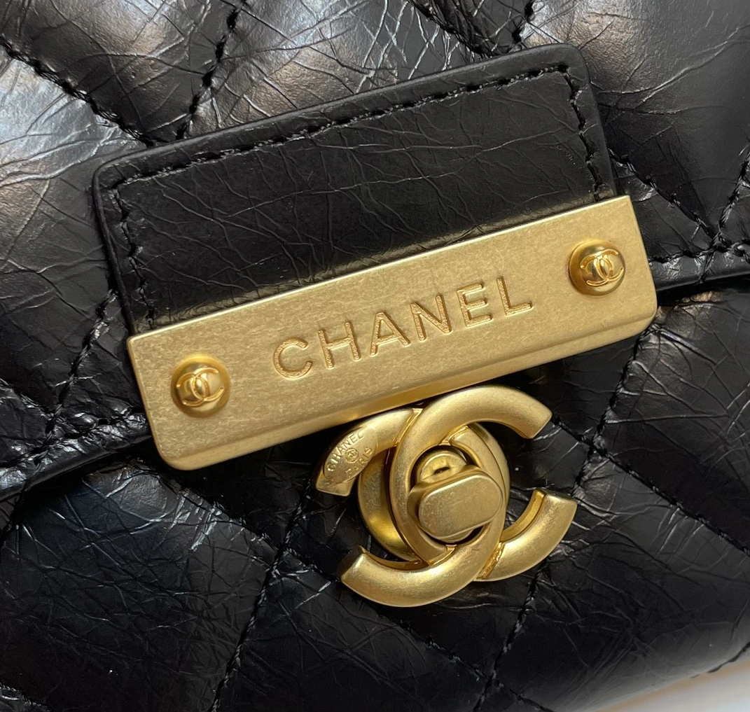 Refined 8672 Chanel AAA Quality Wallets - Image 4