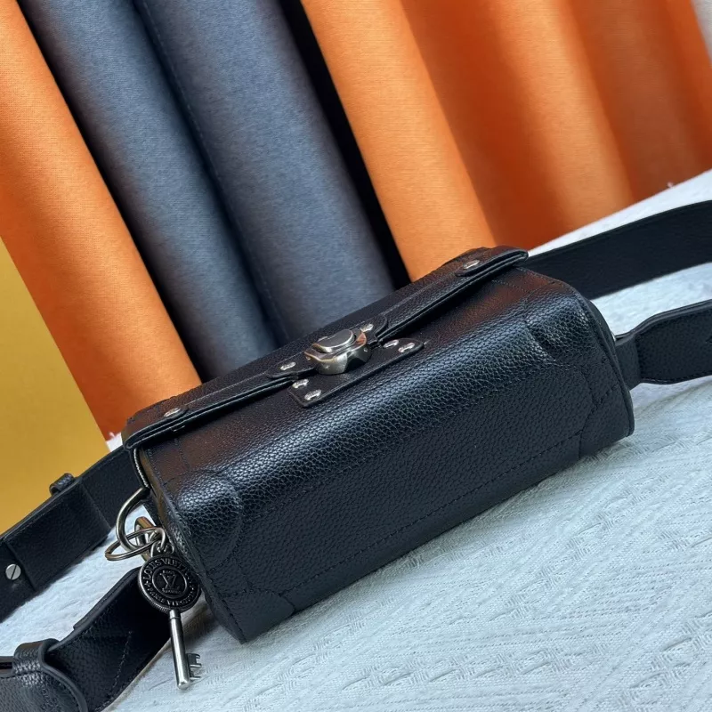 Refined 9460 Louis Vuitton AAA Quality Messenger Bags For Women - Image 5