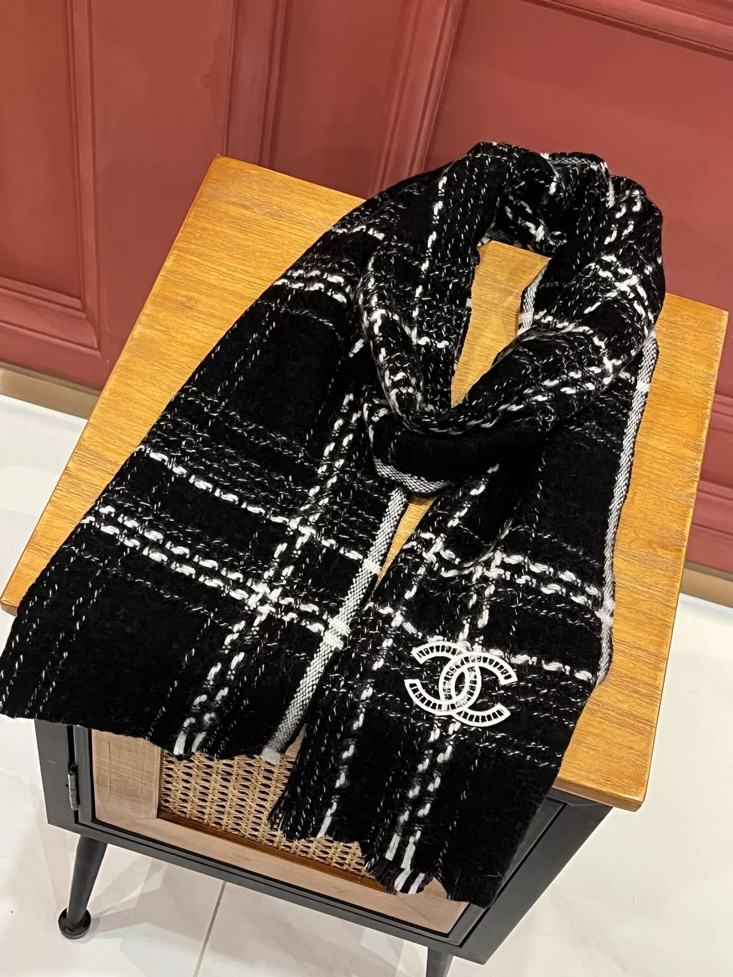 Reliable 3241 Chanel Scarves For Women - Image 4