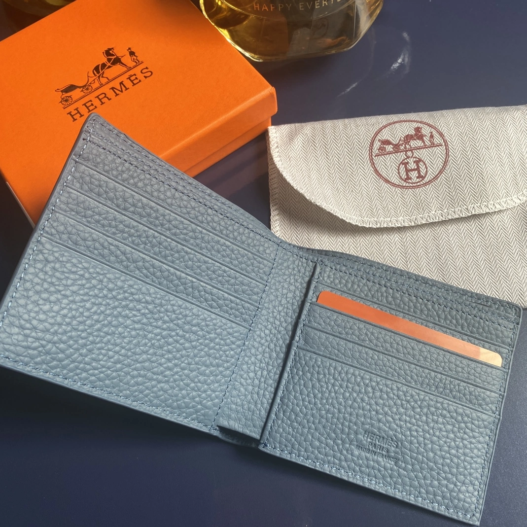 Sleek 9235 Hermes Wallet For Unisex - Image 4