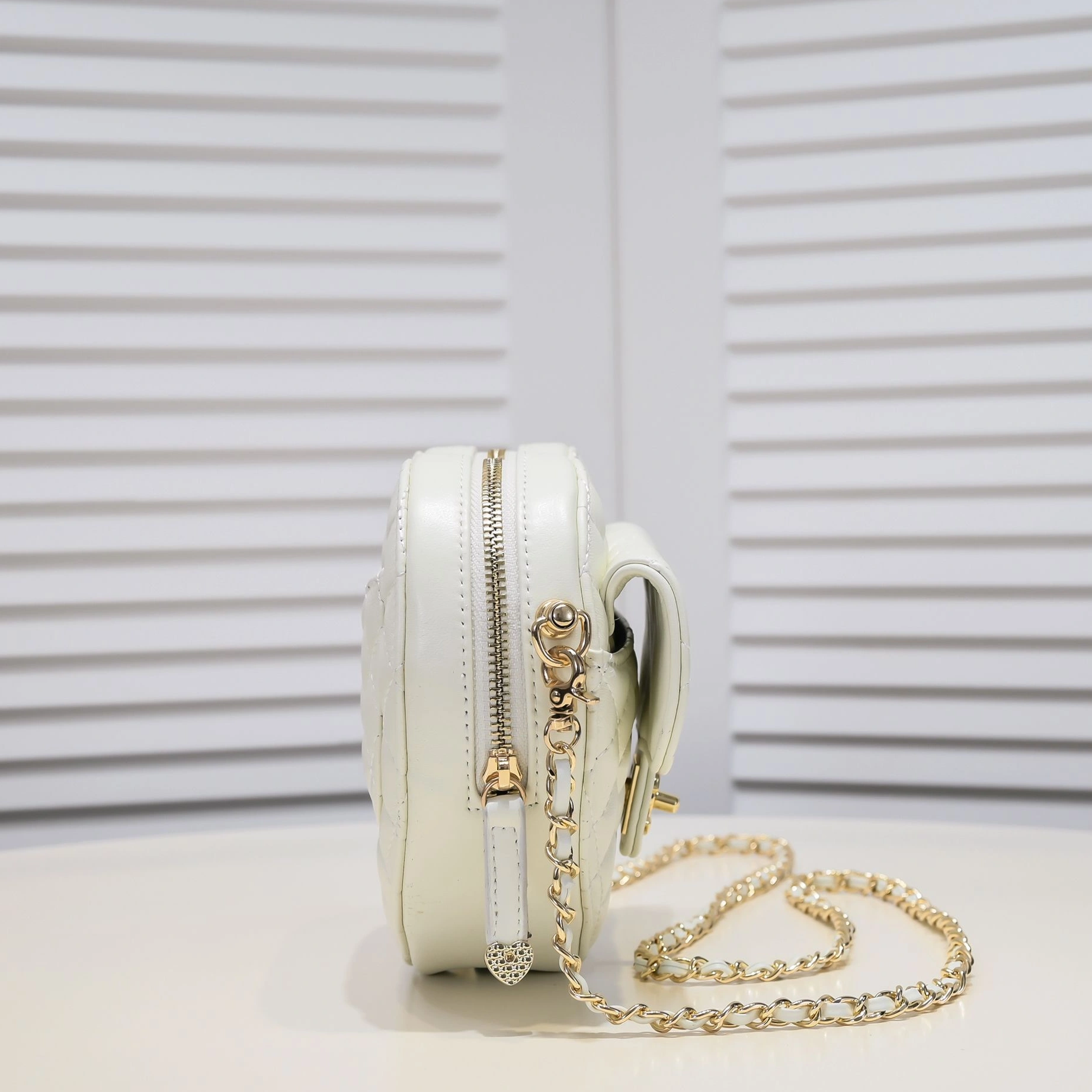 Sleek 9730 Chanel AAA Quality Messenger Bags For Women