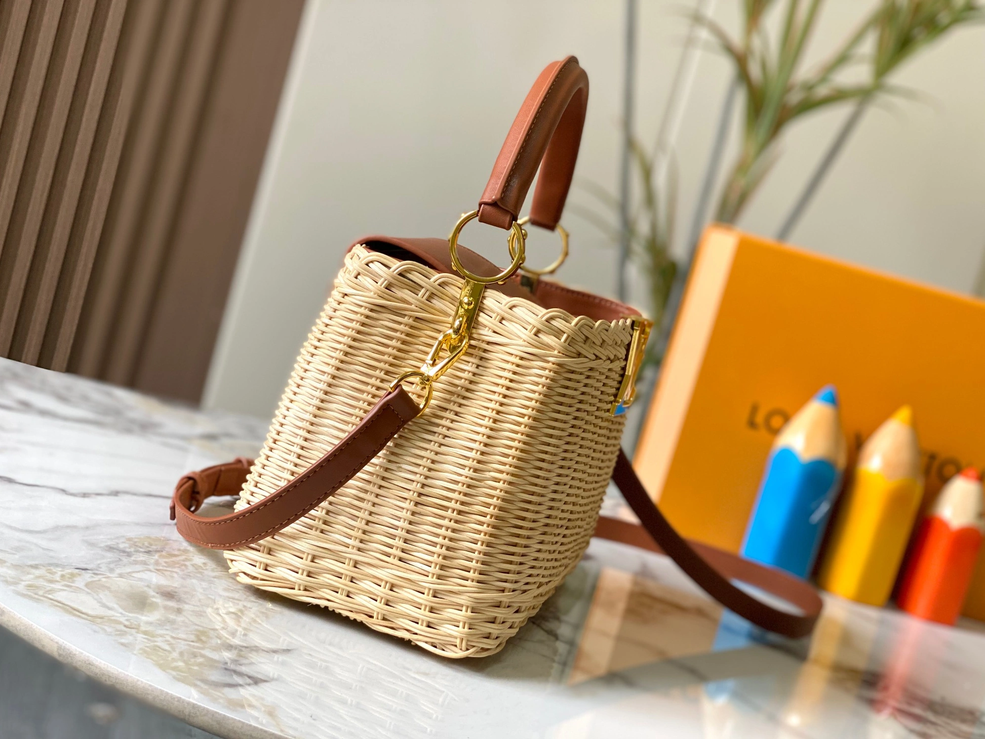 Soft 326 Louis Vuitton AAA Quality Messenger Bags For Women